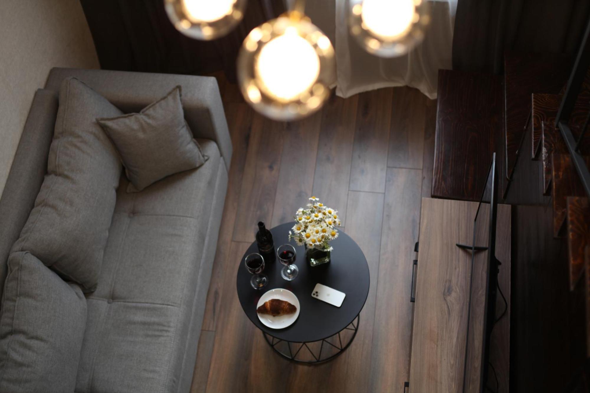 Luxury Duplex Suites - City Center Tbilisi Phòng bức ảnh